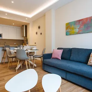 Magno San Martin Terrace Apartament