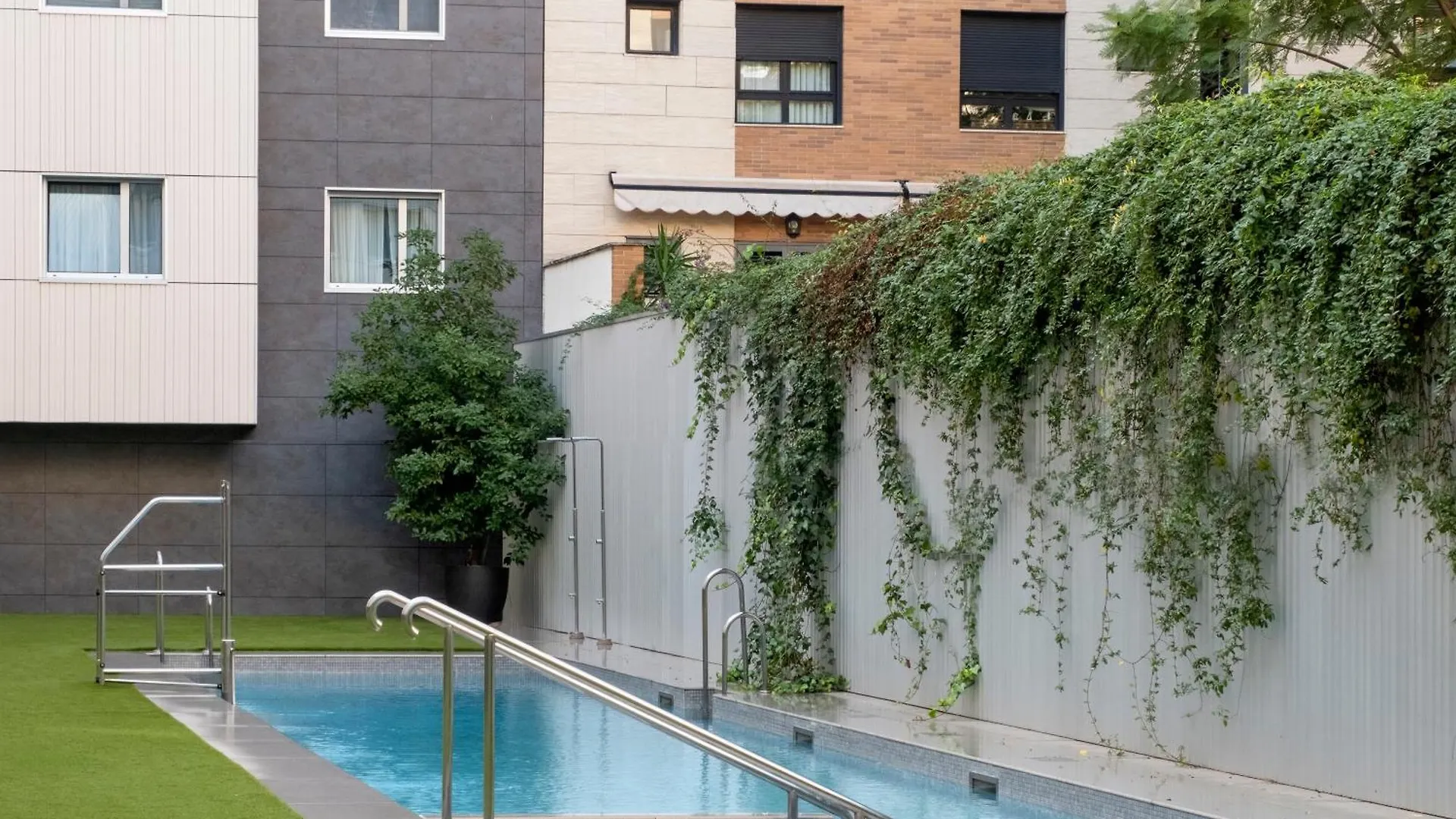 Magno Apartments Ramon Carande - Private Parking Included Seville Spain